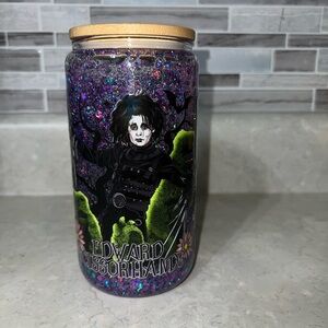 Glass snow globe cup